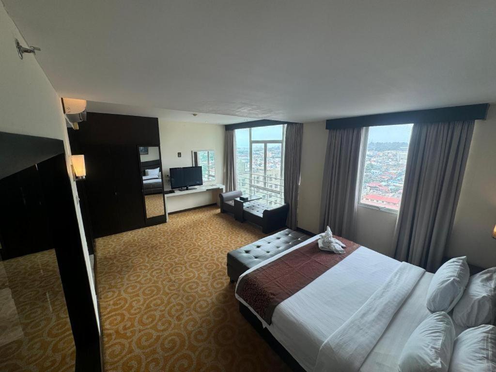 The Bcc Hotel & Residence Nagoya Buitenkant foto